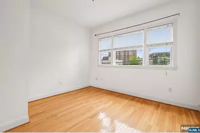 90 Hackensack, Weehawken, NJ 07086 - Photo 24