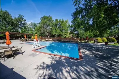 31 Berkeley Court 31D #31D, Washington Township, NJ 07676 - Photo 36