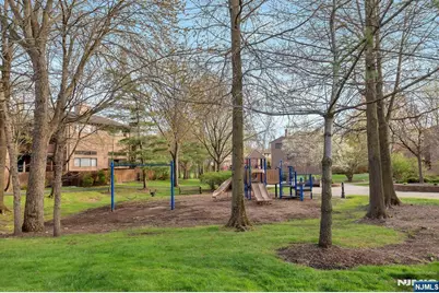 31 Berkeley Court 31D #31D, Washington Township, NJ 07676 - Photo 34