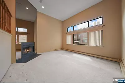 31 Berkeley Court 31D #31D, Washington Township, NJ 07676 - Photo 8