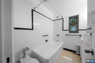 90 Tracey Pl H-1, Englewood, NJ 07631 - Photo 16
