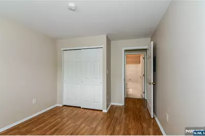 2055 Charles Court, Mahwah, NJ 07430 - Photo 12