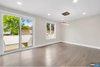 139 Philip, Elmwood Park, NJ 07407 - Photo 10