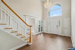 22 Wagon Trail, Mahwah, NJ 07430 - Photo 2