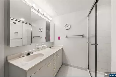 800 Palisade Avenue 1804 #1804, Fort Lee, NJ 07024 - Photo 18