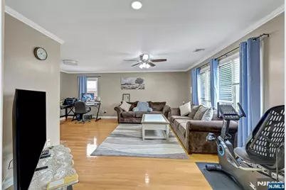 115 Lincoln Avenue, North Arlington, NJ 07031 - Photo 4