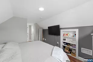 32 Willard St, Garfield, NJ 07026 - Photo 18