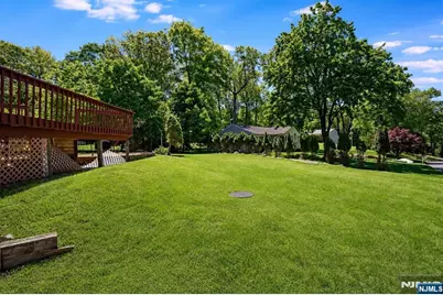 17 Hickory Drive, Oakland, NJ 07436 - Photo 28