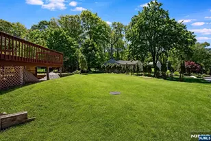 17 Hickory Dr, Oakland, NJ 07436 - Photo 28