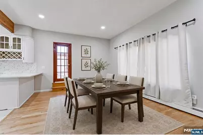 17 Hickory Drive, Oakland, NJ 07436 - Photo 6
