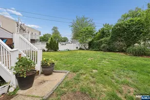 365 Grove St, New Milford, NJ 07646 - Photo 10