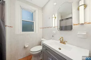 1016 Abbott Blvd, Fort Lee, NJ 07024 - Photo 26