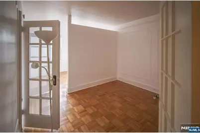 218 Broad Avenue 3G #3G, Leonia, NJ 07605 - Photo 2