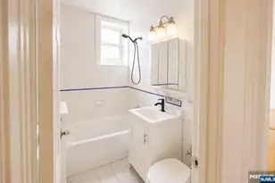 218 Broad Ave 3G, Leonia, NJ 07605 - Photo 6