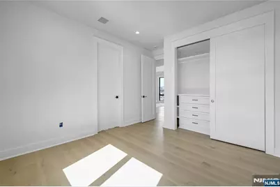 401 A Grand Avenue A #A, Leonia, NJ 07605 - Photo 18
