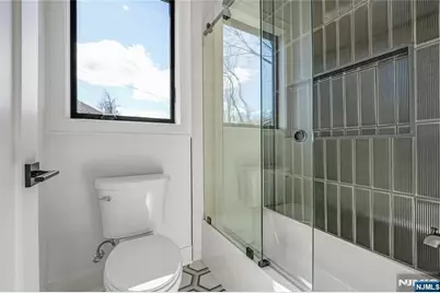 401 A Grand Avenue A #A, Leonia, NJ 07605 - Photo 20