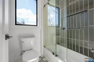 401 A Grand Ave A, Leonia, NJ 07605 - Photo 20