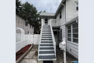 195 Pleasant Avenue, Bergenfield, NJ 07621 - Photo 2