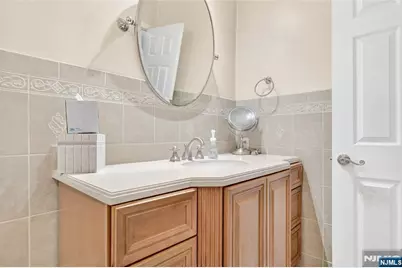 464 Liberty Street 106 #106, Little Ferry, NJ 07643 - Photo 34