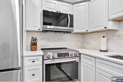 464 Liberty Street 106 #106, Little Ferry, NJ 07643 - Photo 22