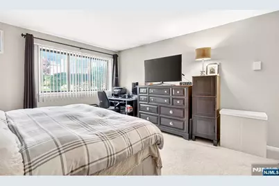464 Liberty Street 106 #106, Little Ferry, NJ 07643 - Photo 28