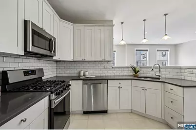 22 Devonshire Drive 128 #128, Clifton, NJ 07013 - Photo 14