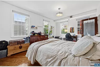 61 6th Street 1 #1, Hoboken, NJ 07030 - Photo 10