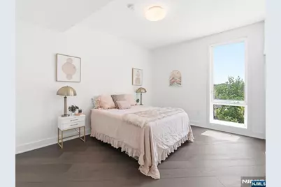 380 Newark Avenue 406 #406, Jersey City, NJ 07302 - Photo 10
