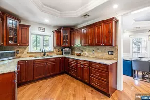 254 Elm Ave, Teaneck Township, NJ 07666 - Photo 10