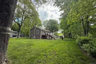 10 Monique Ln, West Milford, NJ 07480 - Photo 4
