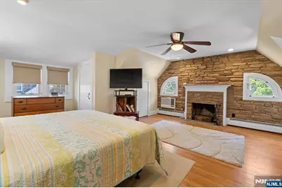 694 Sunset Road, Teaneck Township, NJ 07666 - Photo 16