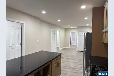 151 Wayne Avenue, Paterson, NJ 07502 - Photo 10