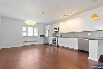 822 Palisade Avenue, Union City, NJ 07087 - Photo 4