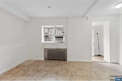 822 Palisade Avenue, Union City, NJ 07087 - Photo 12