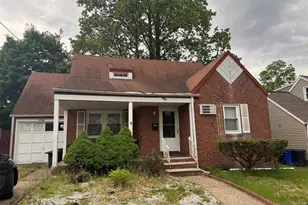 1-26 34th St, Fair Lawn, NJ 07410 - Photo 2