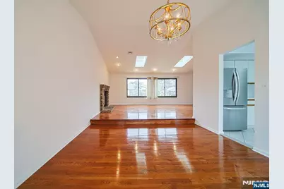 1437 John Street, Fort Lee, NJ 07024 - Photo 8