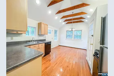 270 Macopin Road, Bloomingdale, NJ 07403 - Photo 8
