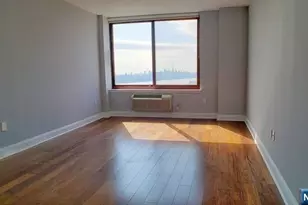 100 Old Palisade Road 2909, Fort Lee, NJ 07024 - Photo 6