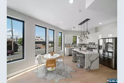 3568 John F Kennedy Boulevard 3 #3, Jersey City, NJ 07307 - Photo 2