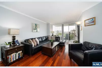 6050 Boulevard East 6D #6D, West New York, NJ 07093 - Photo 2