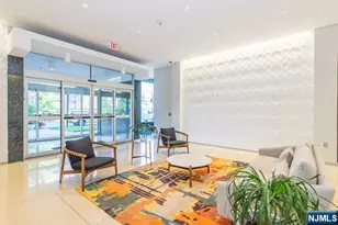 6050 Blvd East 6D, West New York, NJ 07093 - Photo 26