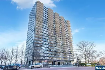 6050 Boulevard East 6D #6D, West New York, NJ 07093 - Photo 1