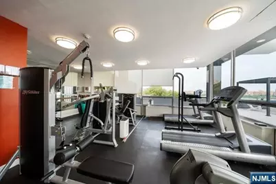 6050 Boulevard East 6D #6D, West New York, NJ 07093 - Photo 22