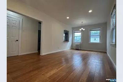 104 Columbia Avenue 2nd Fl #2nd Fl, Palisades Park, NJ 07650 - Photo 6