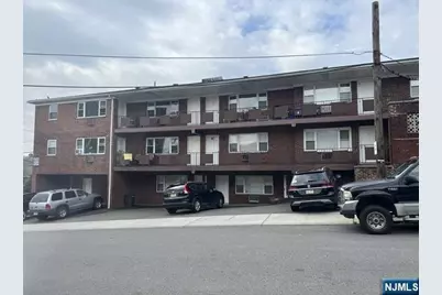 206 Riverview Place 4 #4, Cliffside Park, NJ 07010 - Photo 1