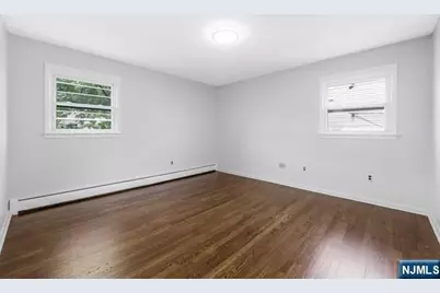 24 Van Vliet Court 2 #2, Clifton, NJ 07013 - Photo 12