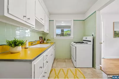 26 Rutgers, Bloomfield, NJ 07003 - Photo 10