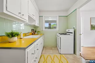 26 Rutgers, Bloomfield, NJ 07003 - Photo 10