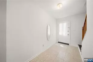 161 Roosevelt Pl, Palisades Park, NJ 07650 - Photo 2