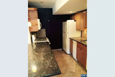 95 Orient Way 3G #3G, Rutherford, NJ 07070 - Photo 4